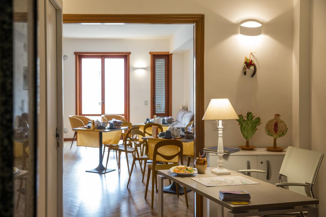 ليتشي Novantanove B&B المظهر الخارجي الصورة